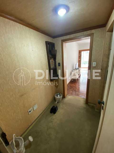 Conheça WhatsApp Image 2023-05-24 at 1 do imóvel - Apartamento à venda Rua General Ribeiro da Costa, Leme, Rio de Janeiro - R$ 1.030.000 - CPAP30670 - 21 WhatsApp Image 2023-05-24 at 1 - 21