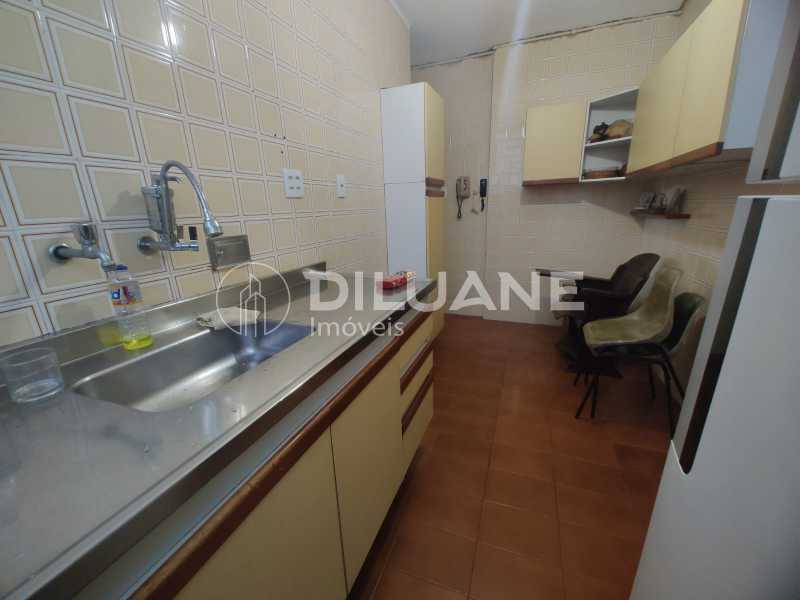Conheça WhatsApp Image 2023-06-01 at 1 do imóvel - Apartamento à venda Rua General Ribeiro da Costa, Leme, Rio de Janeiro - R$ 1.030.000 - CPAP30670 - 8 WhatsApp Image 2023-06-01 at 1 - 8