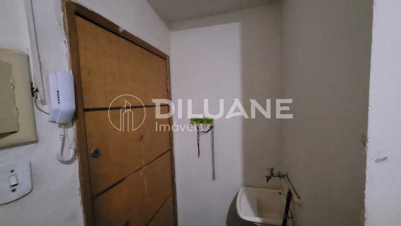 Conheça WhatsApp Image 2023-05-29 at 1 do imóvel - Apartamento à venda Avenida Nossa Senhora de Copacabana, Copacabana, Rio de Janeiro - R$ 650.000 - CPAP10339 - 9 WhatsApp Image 2023-05-29 at 1 - 9