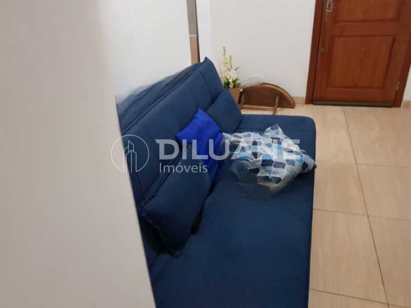 Conheça WhatsApp Image 2023-06-04 at 1 do imóvel - Apartamento à venda Rua Carvalho de Mendonça, Copacabana, Rio de Janeiro - R$ 450.000 - CPAP10340 - 1 WhatsApp Image 2023-06-04 at 1 - 1