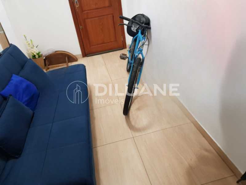 Conheça WhatsApp Image 2023-06-04 at 1 do imóvel - Apartamento à venda Rua Carvalho de Mendonça, Copacabana, Rio de Janeiro - R$ 450.000 - CPAP10340 - 4 WhatsApp Image 2023-06-04 at 1 - 4