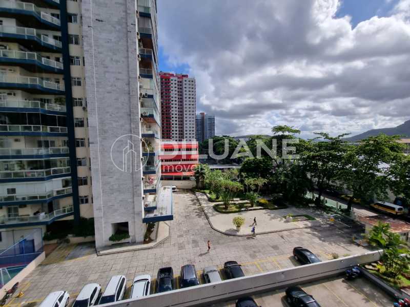 Conheça WhatsApp Image 2023-06-05 at 7 do imóvel - Apartamento à venda Rua Jornalista Henrique Cordeiro, Barra da Tijuca, Rio de Janeiro - R$ 820.000 - BTAP21391 - 41 WhatsApp Image 2023-06-05 at 7 - 41