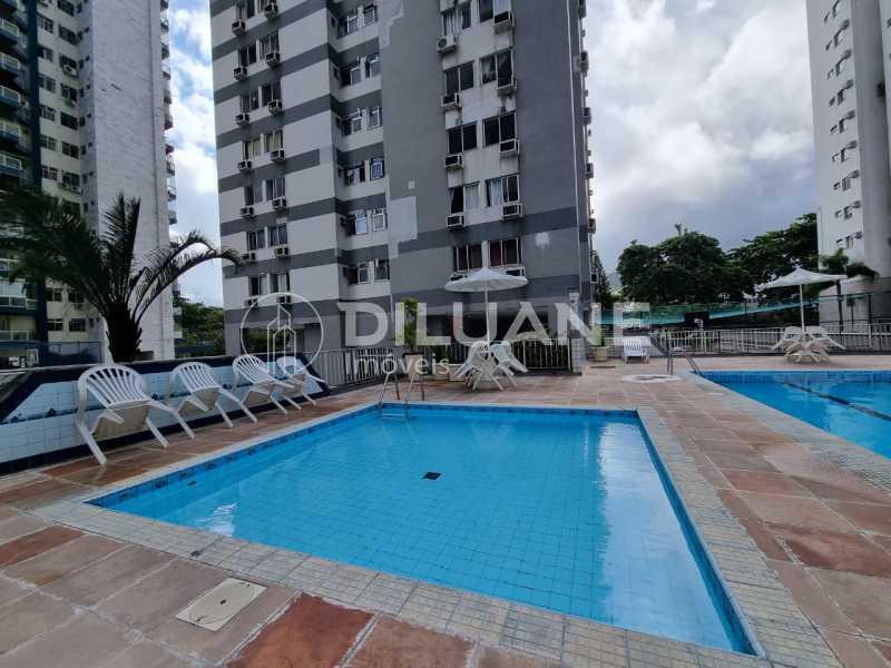 Conheça WhatsApp Image 2023-06-05 at 7 do imóvel - Apartamento à venda Rua Jornalista Henrique Cordeiro, Barra da Tijuca, Rio de Janeiro - R$ 820.000 - BTAP21391 - 3 WhatsApp Image 2023-06-05 at 7 - 3