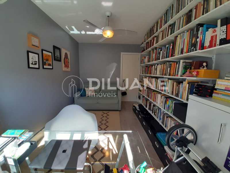 75b6446c-2624-4a10-a104-570277 - 9