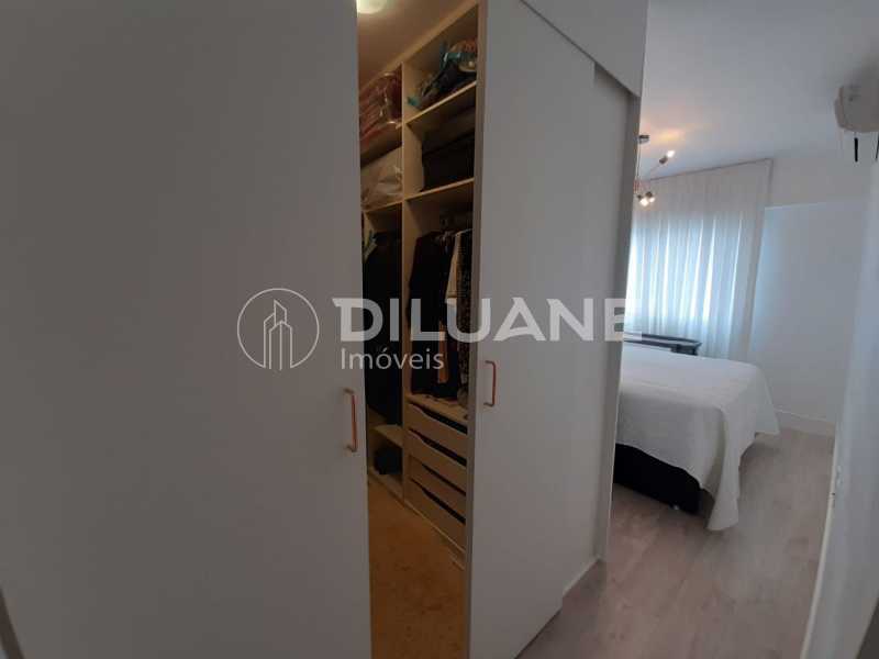 421f4e60-6c51-44db-b30c-7f7d64 - 11