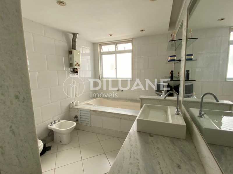 6adb9cd7-43da-48af-b689-a61e5e - 20