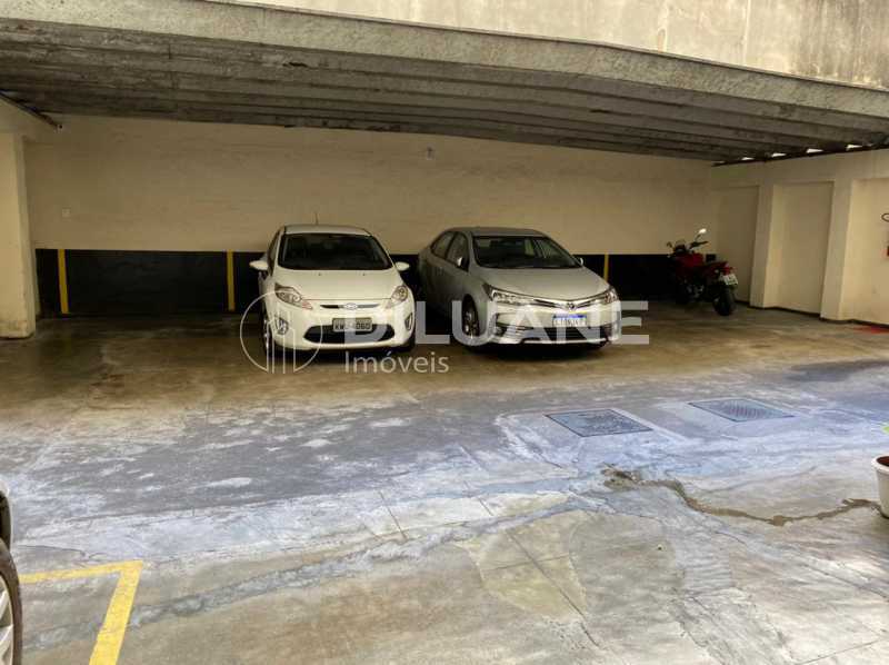 84bd4962-9d99-424e-83f8-fd8e12 - 22