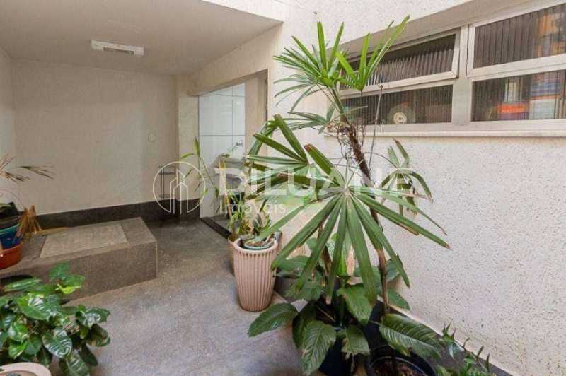 Conheça WhatsApp Image 2024-02-20 at 5 do imóvel - Casa de Vila à venda Rua Dona Mariana, Botafogo, Rio de Janeiro - R$ 1.900.000 - BTCV30028 - 29 WhatsApp Image 2024-02-20 at 5 - 29