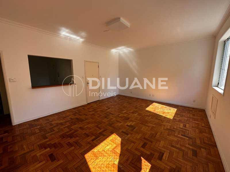 WhatsApp Image 2023-08-11 at 1 - 4