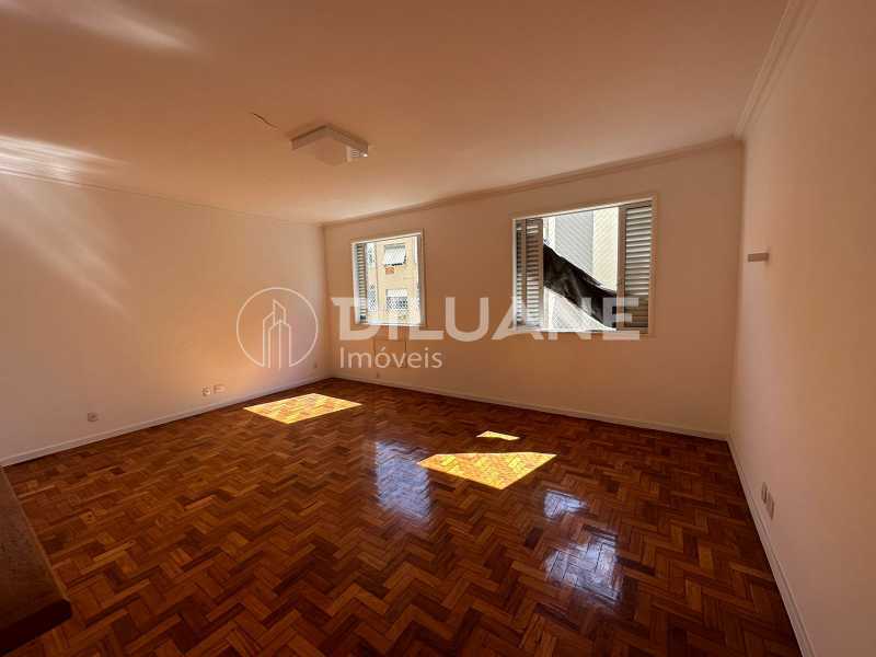 WhatsApp Image 2023-08-11 at 1 - 9