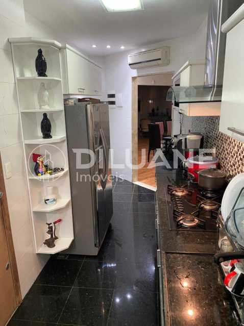 Conheça WhatsApp Image 2023-08-22 at 1 do imóvel - Apartamento 3 quartos à venda Copacabana, Rio de Janeiro - R$ 1.200.000 - CPAP30761 - 26 WhatsApp Image 2023-08-22 at 1 - 26