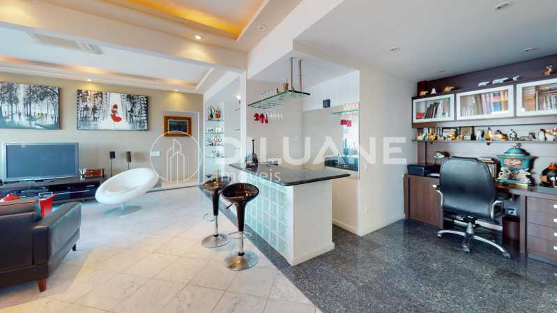 Conheça Av-Atlantica-Living-Room2 do imóvel - Cobertura 3 quartos à venda Copacabana, Rio de Janeiro - R$ 7.000.000 - CPCO30033 - 5 Av-Atlantica-Living-Room2 - 5