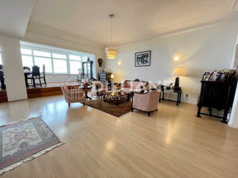 WhatsApp Image 2023-10-03 at 1 - 4