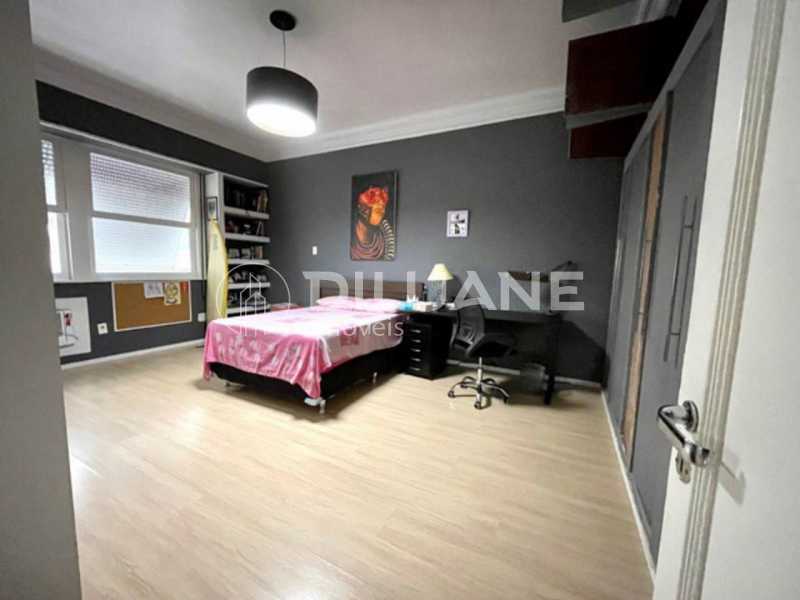 WhatsApp Image 2023-10-03 at 1 - 6