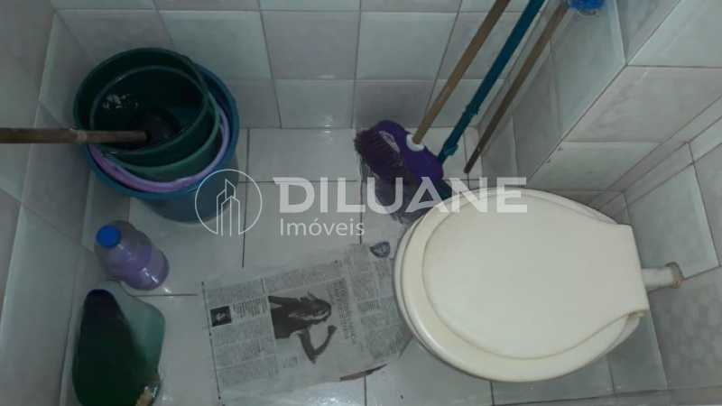 Conheça WhatsApp Image 2023-10-04 at 1 do imóvel - excelente apartamento de sala de 3 quartos com 1 vaga na escritura - CPAP30824 - 17 WhatsApp Image 2023-10-04 at 1 - 17