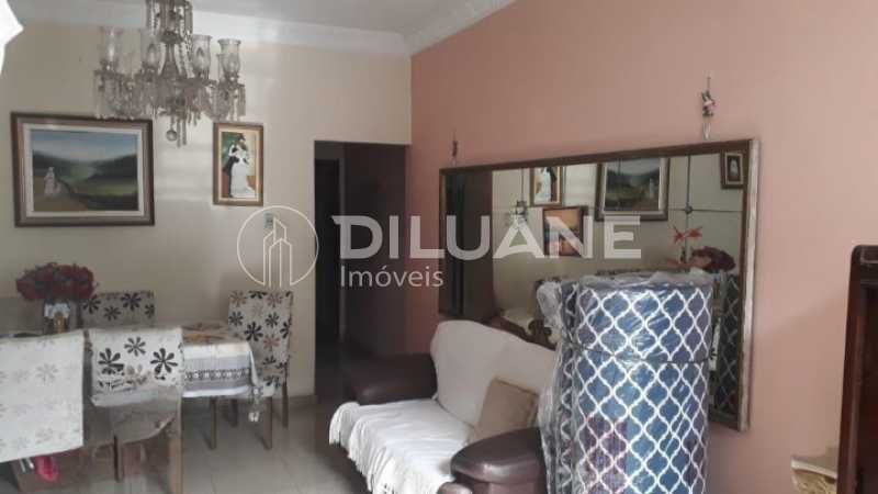 Conheça WhatsApp Image 2023-10-04 at 1 do imóvel - excelente apartamento de sala de 3 quartos com 1 vaga na escritura - CPAP30824 - 5 WhatsApp Image 2023-10-04 at 1 - 5