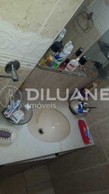 Conheça WhatsApp Image 2023-10-04 at 1 do imóvel - excelente apartamento de sala de 3 quartos com 1 vaga na escritura - CPAP30824 - 25 WhatsApp Image 2023-10-04 at 1 - 25