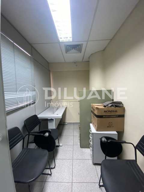 Conheça WhatsApp Image 2023-10-23 at 1 do imóvel - Sala Comercial 194m² para venda e aluguel Centro, Rio de Janeiro - R$ 450.000 - CPSL00103 - 21 WhatsApp Image 2023-10-23 at 1 - 21