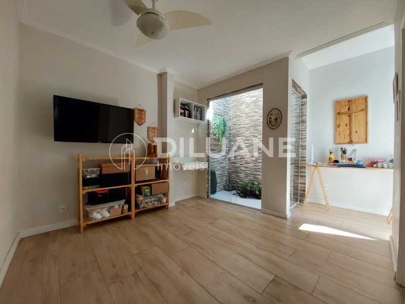 WhatsApp Image 2023-10-18 at 1 - 3