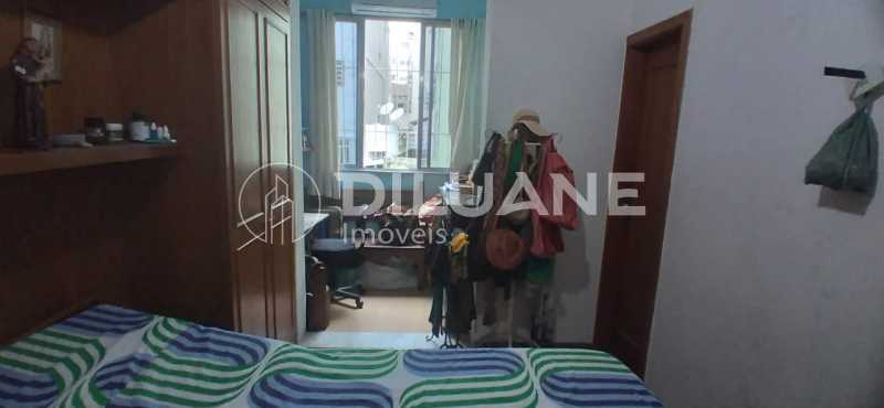 12b6bdc0-3e92-414a-a2a5-b046b0 - 8