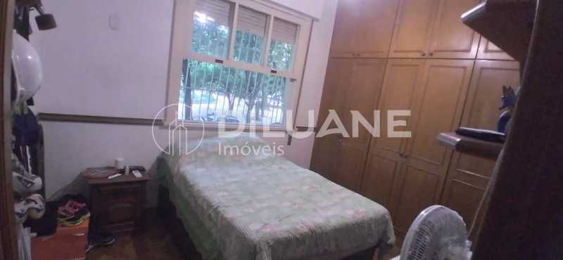 608cc900-e3eb-4db1-94a1-9a5210 - 17