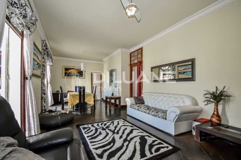 WhatsApp Image 2023-11-07 at 1 - 5