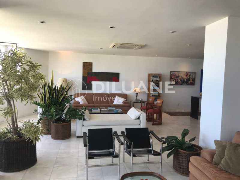 Conheça WhatsApp Image 2023-11-08 at 1 do imóvel - Apartamento à venda Avenida Atlântica, Copacabana, Rio de Janeiro - R$ 2.950.000 - CPAP20602 - 14 WhatsApp Image 2023-11-08 at 1 - 14