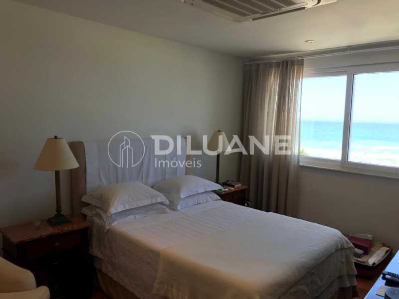 Conheça WhatsApp Image 2023-11-08 at 1 do imóvel - Apartamento à venda Avenida Atlântica, Copacabana, Rio de Janeiro - R$ 2.950.000 - CPAP20602 - 33 WhatsApp Image 2023-11-08 at 1 - 33