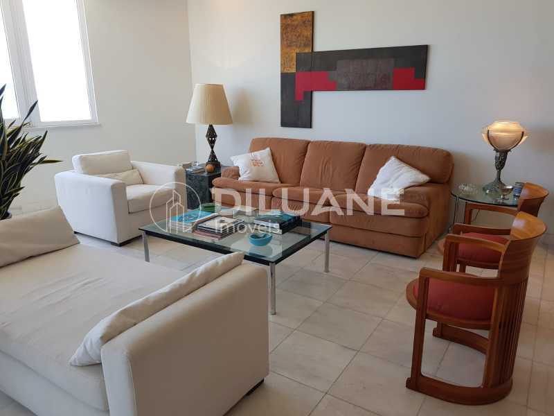 Conheça WhatsApp Image 2023-11-08 at 1 do imóvel - Apartamento à venda Avenida Atlântica, Copacabana, Rio de Janeiro - R$ 2.950.000 - CPAP20602 - 22 WhatsApp Image 2023-11-08 at 1 - 22