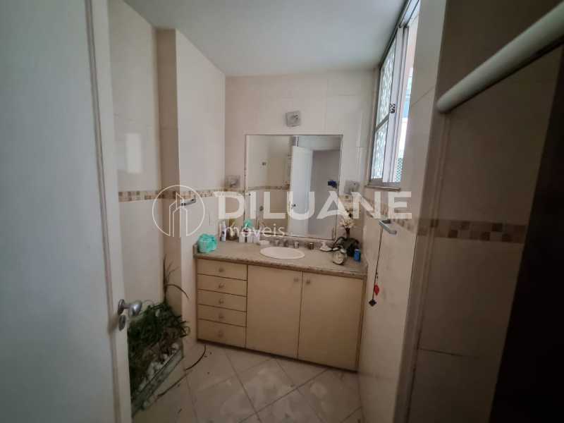 WhatsApp Image 2023-12-11 at 1 - 7