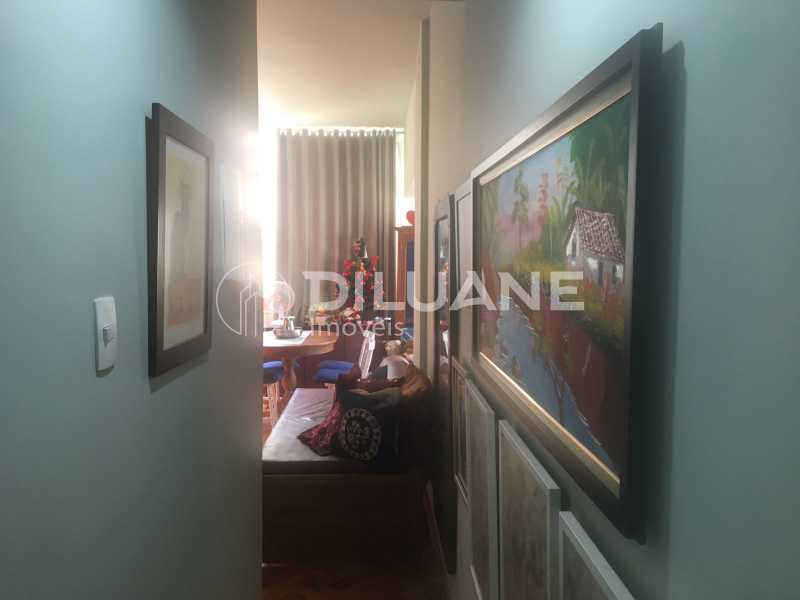 WhatsApp Image 2023-11-17 at 1 - 9