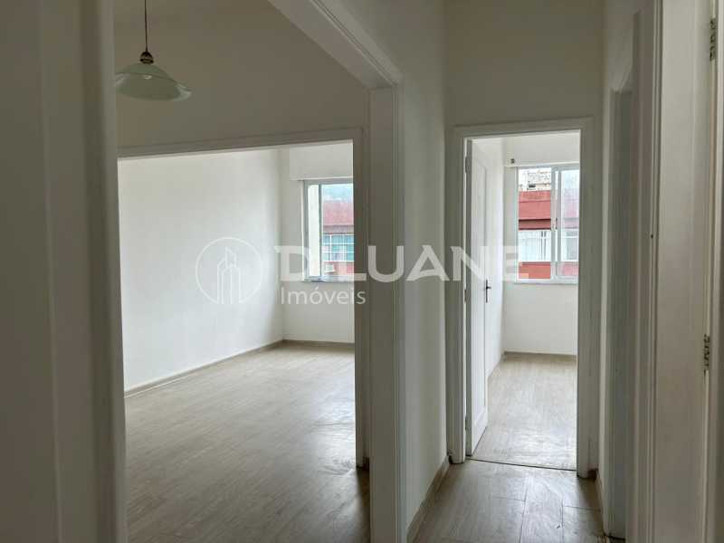 Conheça salaan. do imóvel - Ótimo apartamento na Duvivier, 03 dormitórios um deles vista mar, andar alto, arejado, claro, ótima localização. - CPAP30881 - 5 salaan. - 5