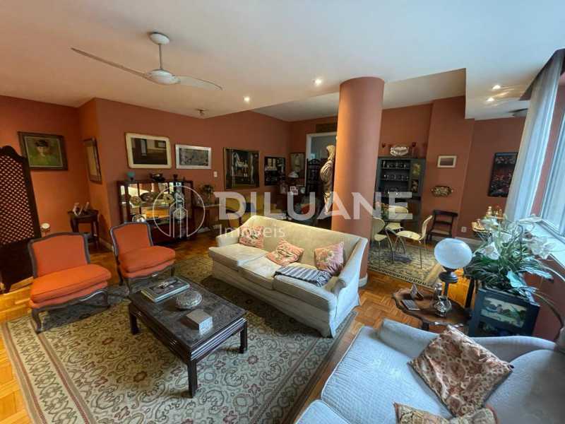 WhatsApp Image 2023-11-27 at 1 - 3