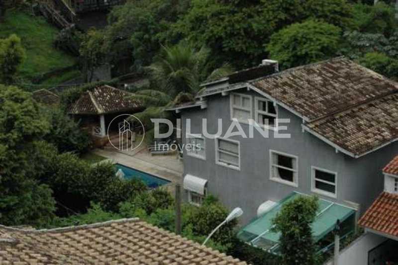 Conheça vista extercasa do imóvel - Espetacular casa triplex na Lagoa, 06 dormitórios, o2 salas, piscina, churrasqueira, 02 vaga de garagem!! - CPCA60005 - 2 vista extercasa - 2