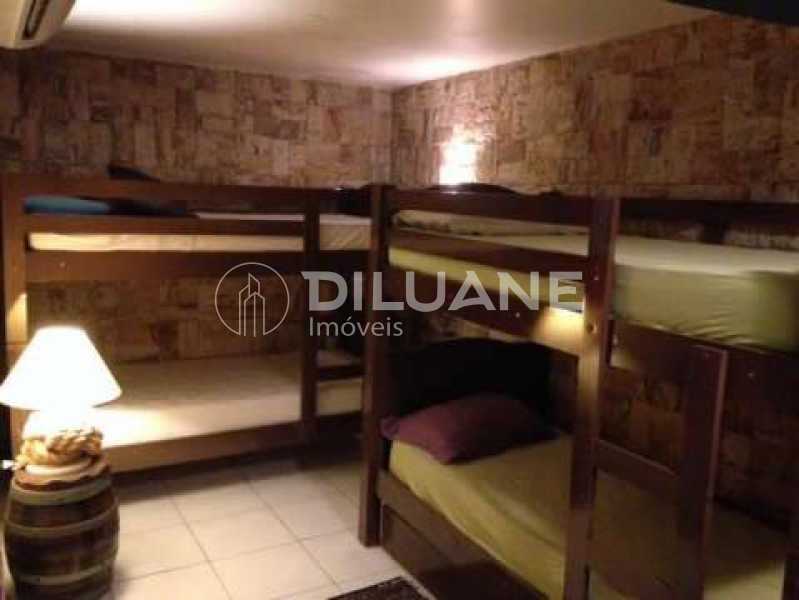 Conheça qurto1n do imóvel - Espetacular casa triplex na Lagoa, 06 dormitórios, o2 salas, piscina, churrasqueira, 02 vaga de garagem!! - CPCA60005 - 14 qurto1n - 14