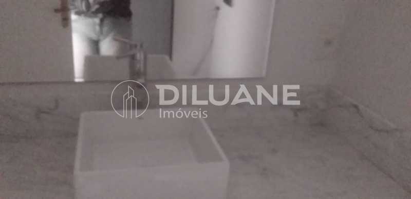 Conheça pia marmore. do imóvel - Excelente apartamento, sala com 02 dormitórios, com uma suíte, cozinha vaga de garagem na escritura, infraestrutura completa - CPAP20637 - 15 pia marmore. - 15
