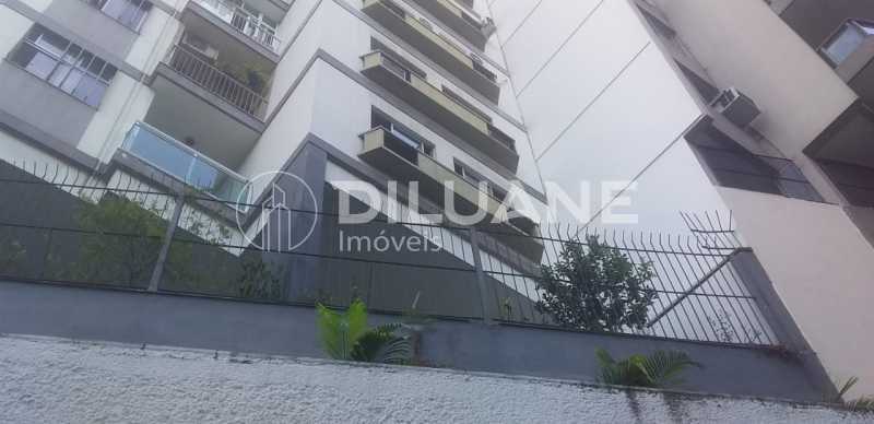 Conheça predio. do imóvel - Excelente apartamento, sala com 02 dormitórios, com uma suíte, cozinha vaga de garagem na escritura, infraestrutura completa - CPAP20637 - 1 predio. - 1