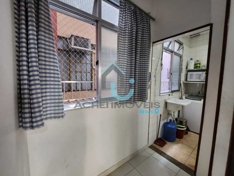 f8781107-fe53-40a2-ae7a-2e0372 - 13