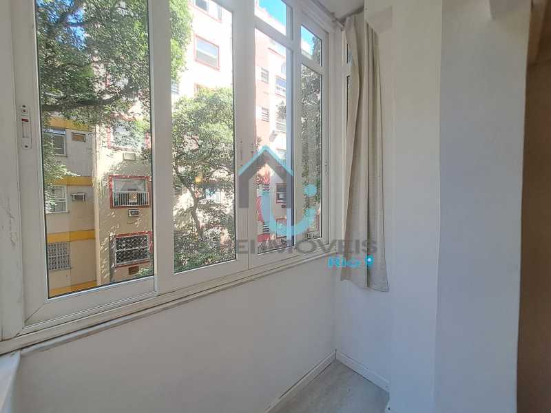 Conheça 1000552357 do imóvel - Apartamento à venda Rua Senador Correia, Laranjeiras, Rio de Janeiro - R$ 369.000 - AIAP10349 - 9 1000552357 - 9