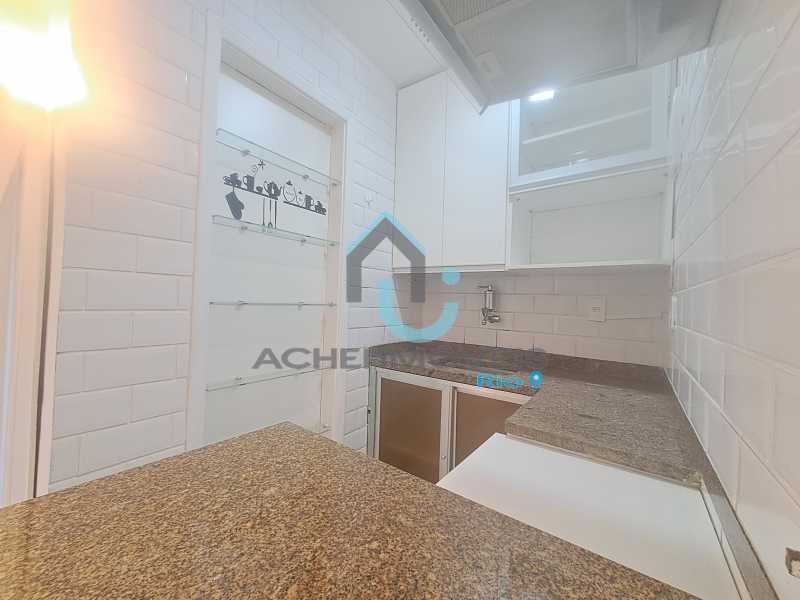 Conheça 1000552346 do imóvel - Apartamento à venda Rua Senador Correia, Laranjeiras, Rio de Janeiro - R$ 369.000 - AIAP10349 - 12 1000552346 - 12