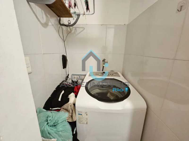 d3e74b4b-6011-48df-9b0f-dce2f7 - 6