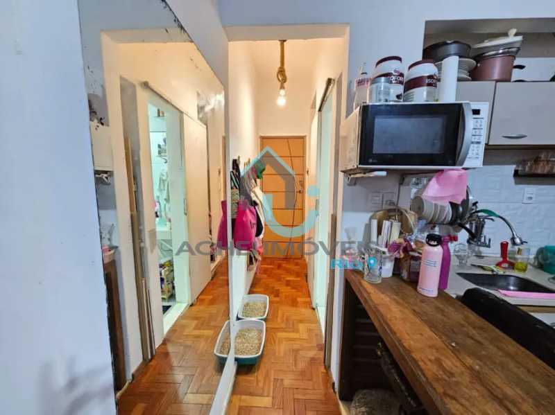 69c3493e-d7fd-49d8-bfa9-18ee46 - 2