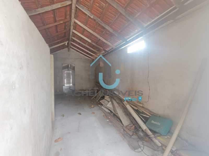 d1f3050f-0e32-49e1-9d77-b6371e - 16