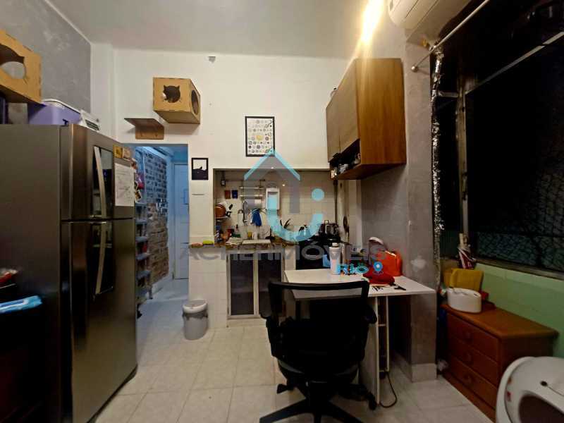 ed5291c4-93e4-4bd7-bfd5-9b2e5c - 4