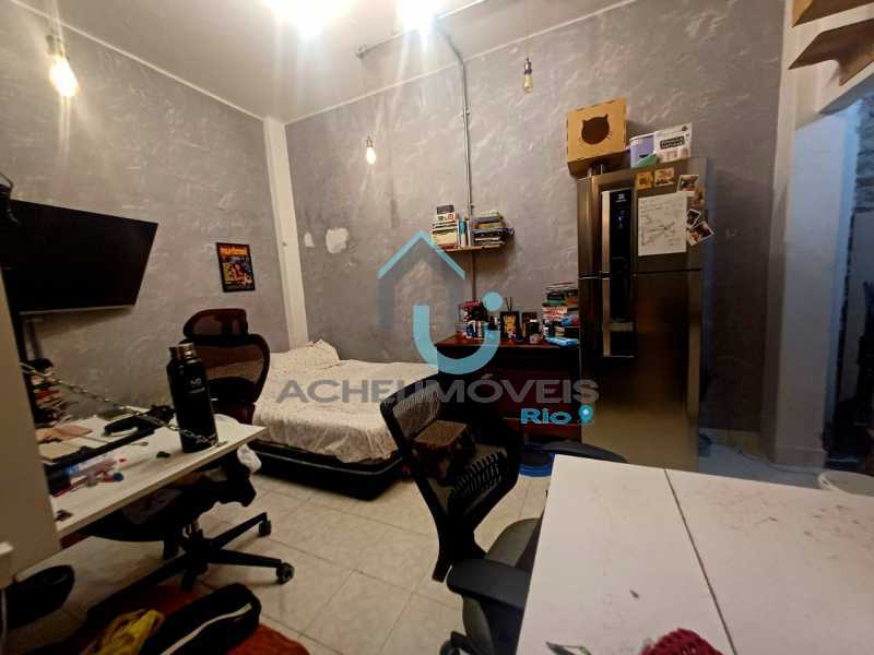 4fdd0573-967f-4f46-9b7b-f912ba - 12