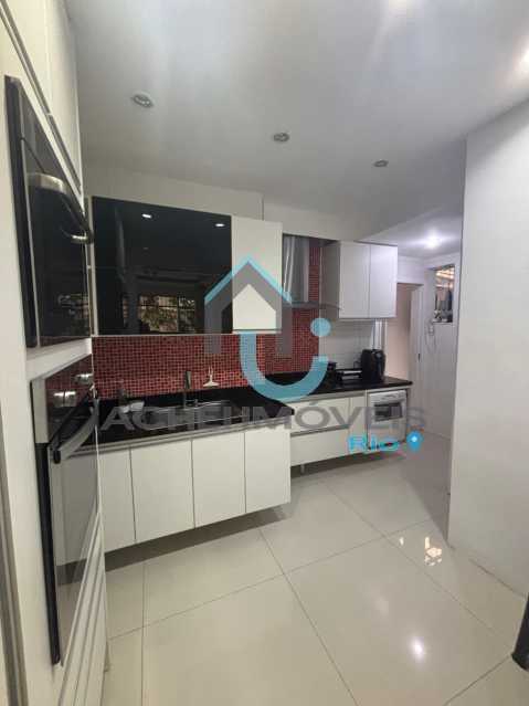 39cf195a-79b6-4719-839f-34386b - 10