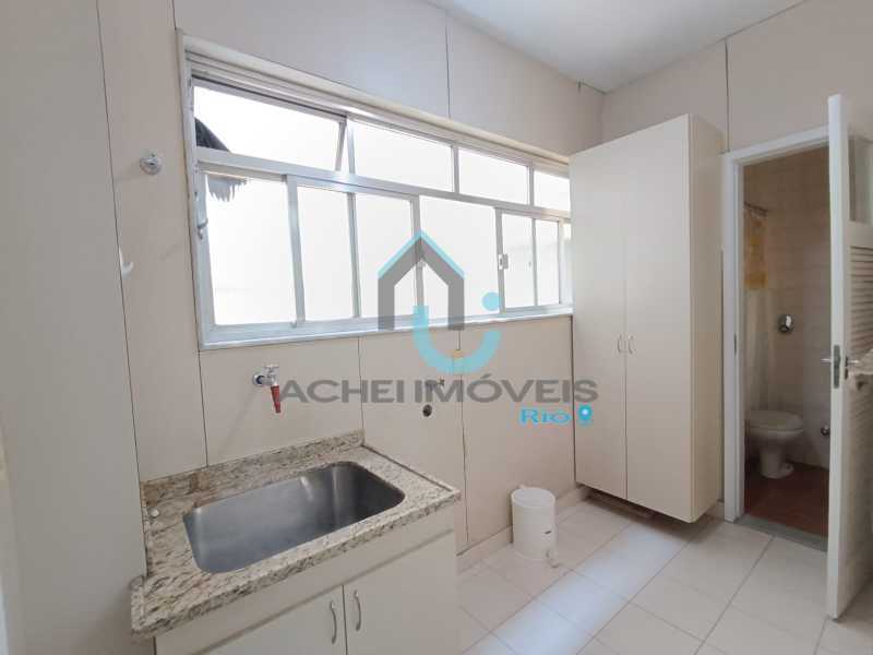 e2220c76-b5cb-4067-818d-429934 - 21