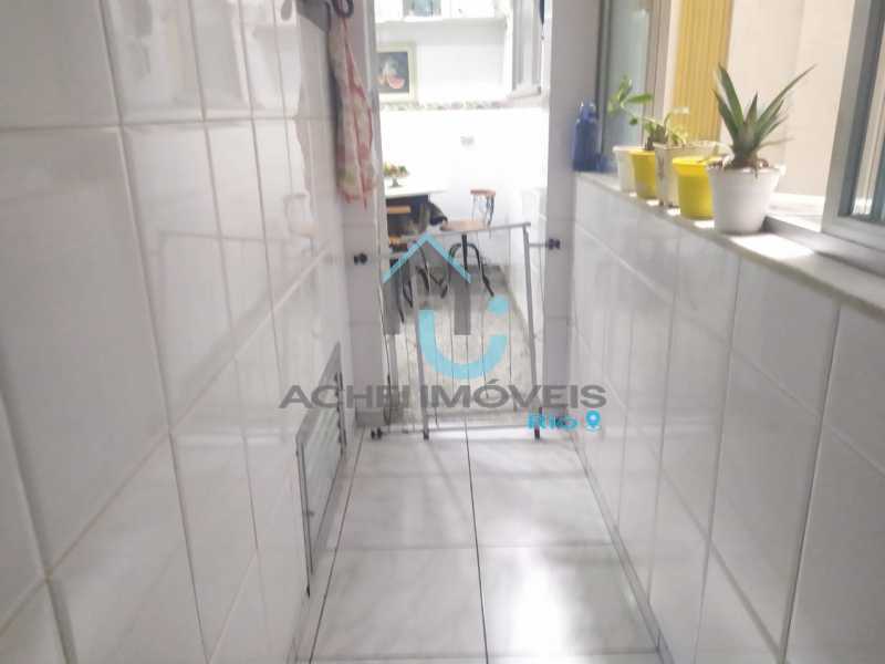 a8f1f105-4d52-4dc3-8d72-bcf90d - 20