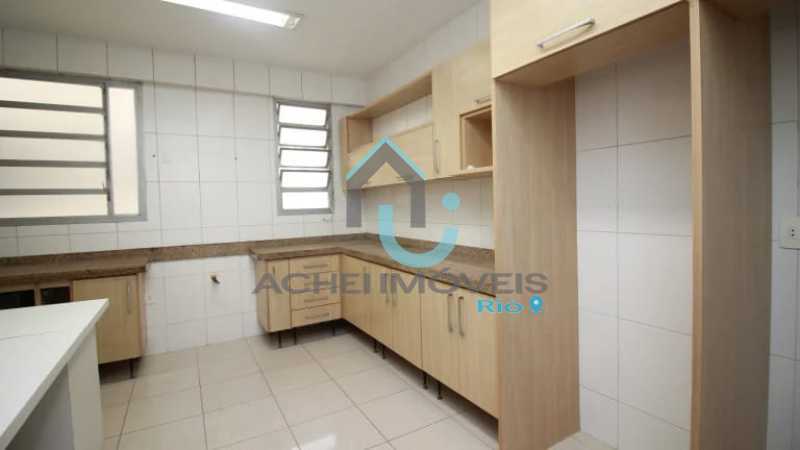 eae803b4-8b7b-4447-b4d8-99eebf - 18
