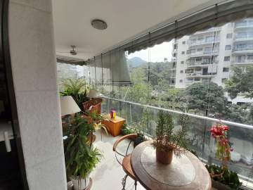 Ótima localização - Excelente apartamento de 4 Quartos em Laranjeiras - AIAP40029